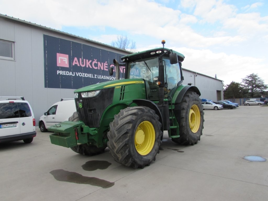 JOHN DEERE 7230R - 2