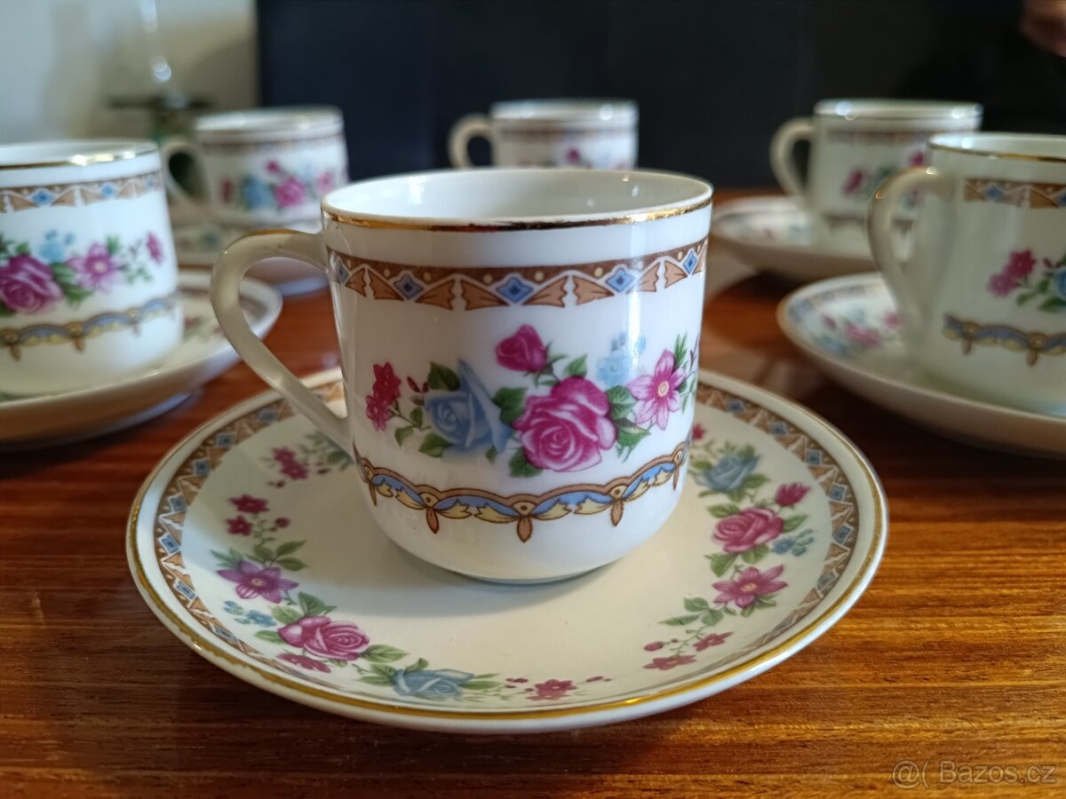 Porcelánový set hrnečků - 2