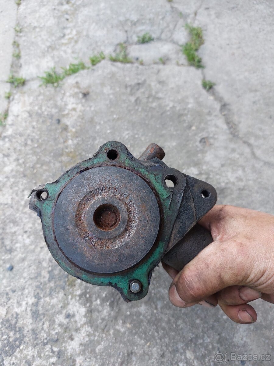 Vodní pumpa+ visco spojka na Ford Capri MK3 - 2