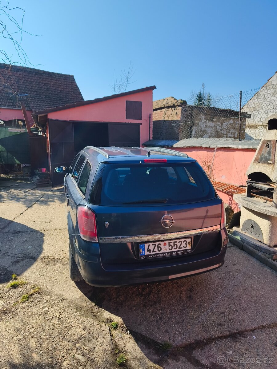 Opel Astra 2006 - 2