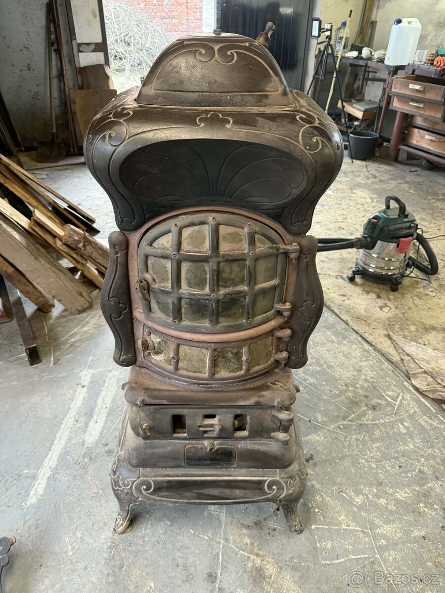 Historická AMERICKÁ KAMNA - litinová - 2