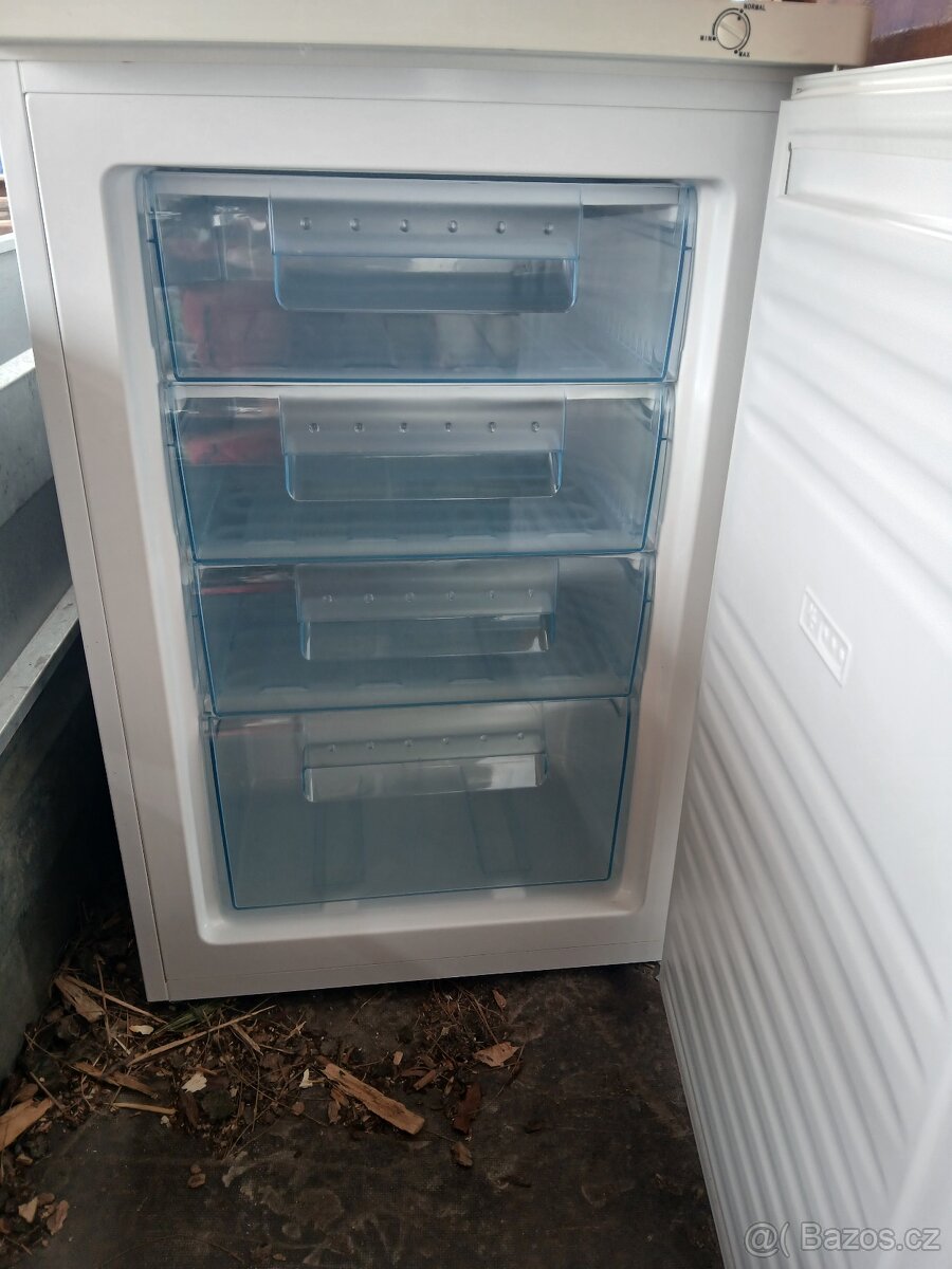 Mrazák se šuplíky - 2