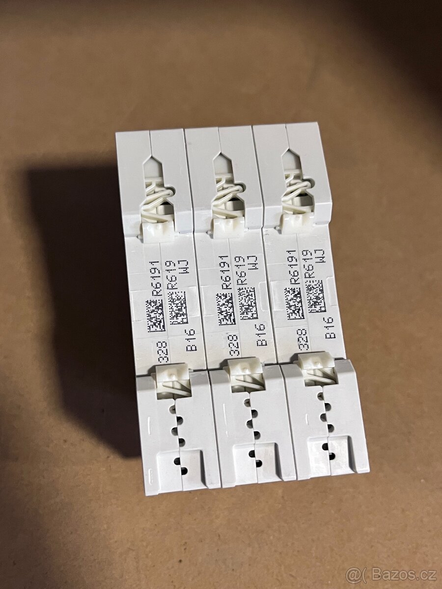 Jistič OEZ LTN-16B-3, 16A, 3P - 2