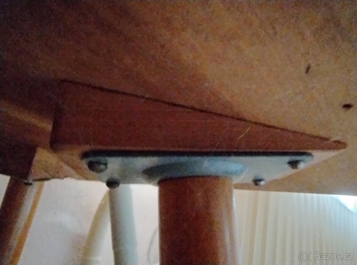 Retro konferenční stolek 2 - 2