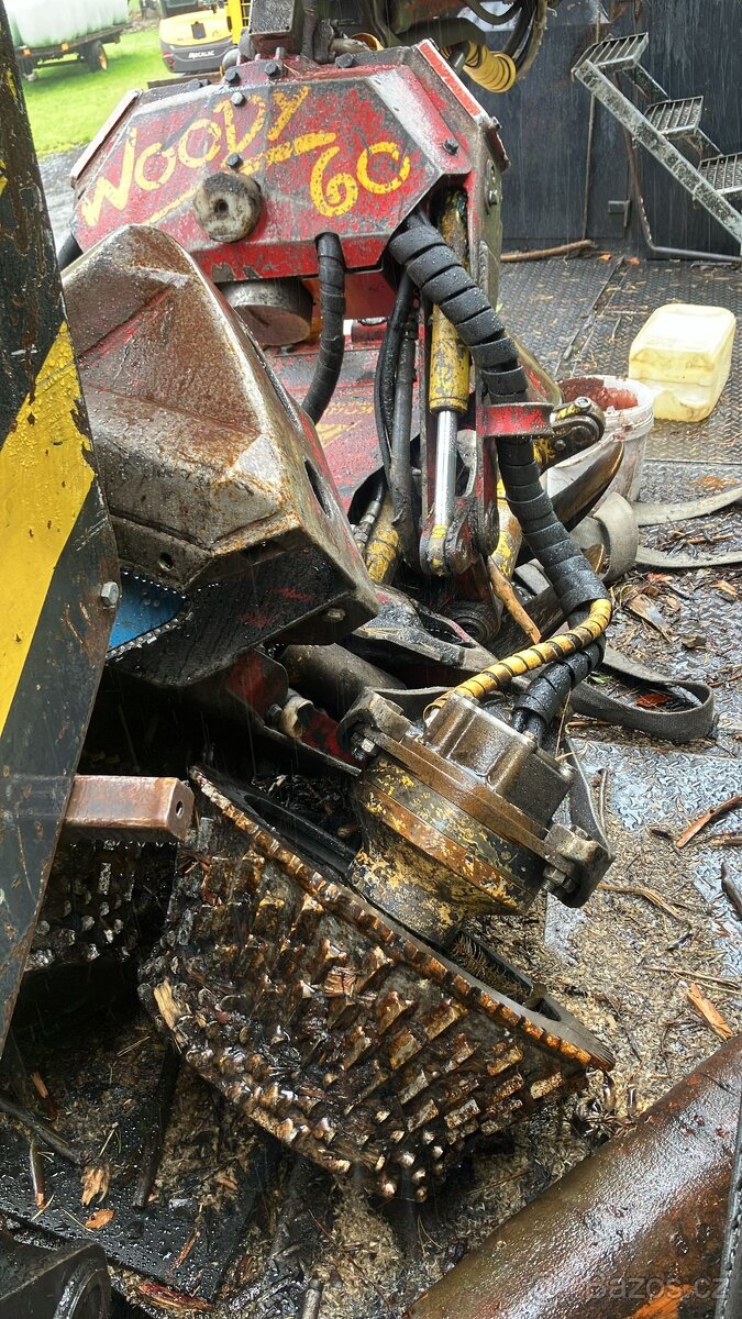 Lesni lanovka Mounty 4000 samojizdny pracovni stroj - 2