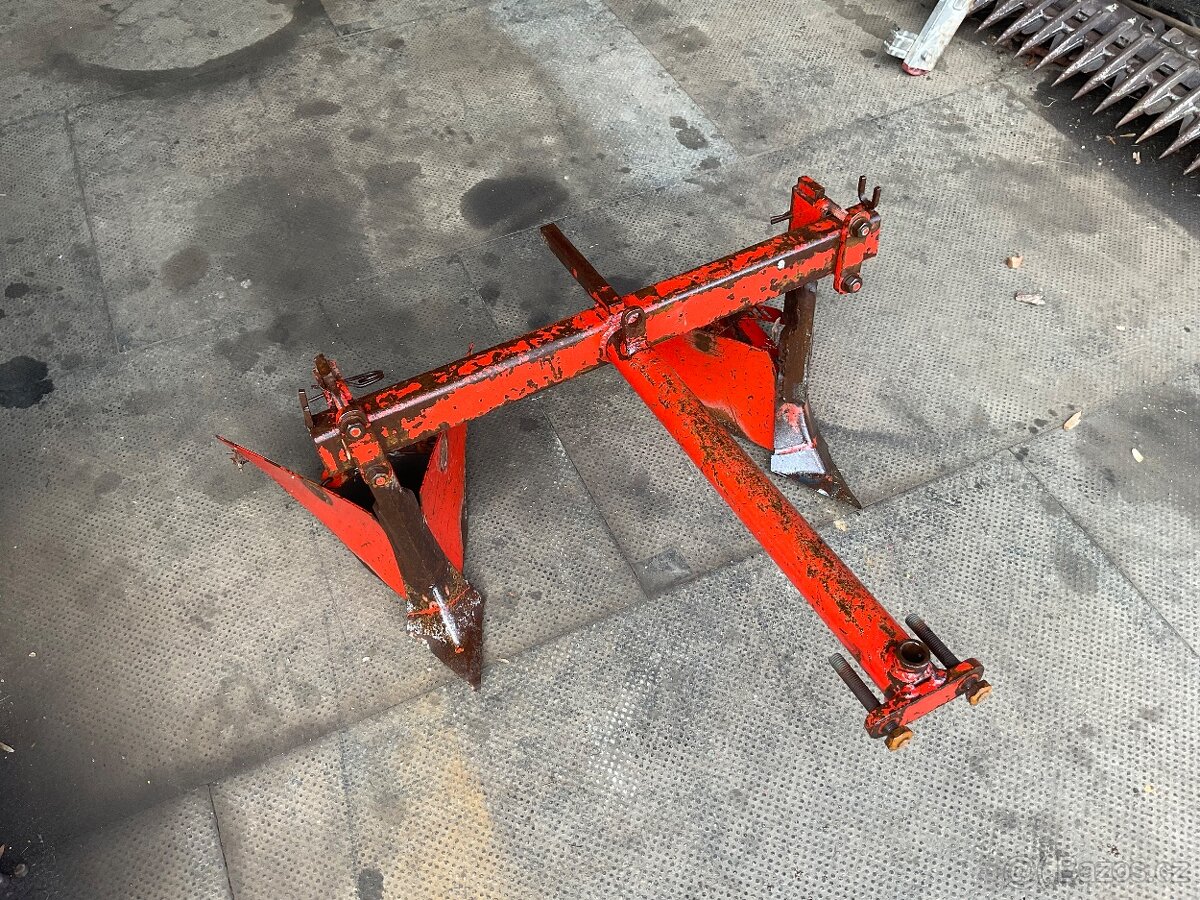 Prodám hrobkovací radlice TERA VARI - 2