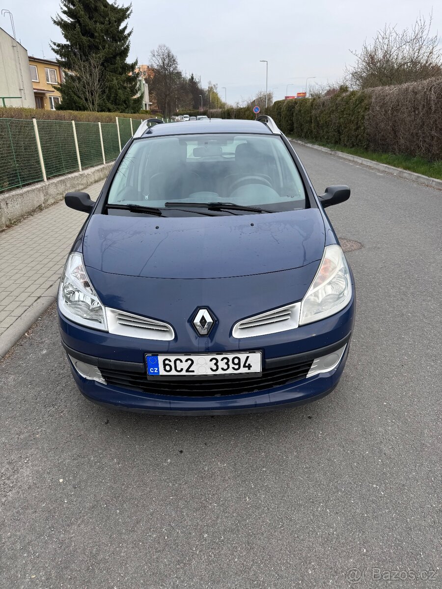 Renault Clio 1.5dci. R.V.2009 - 2