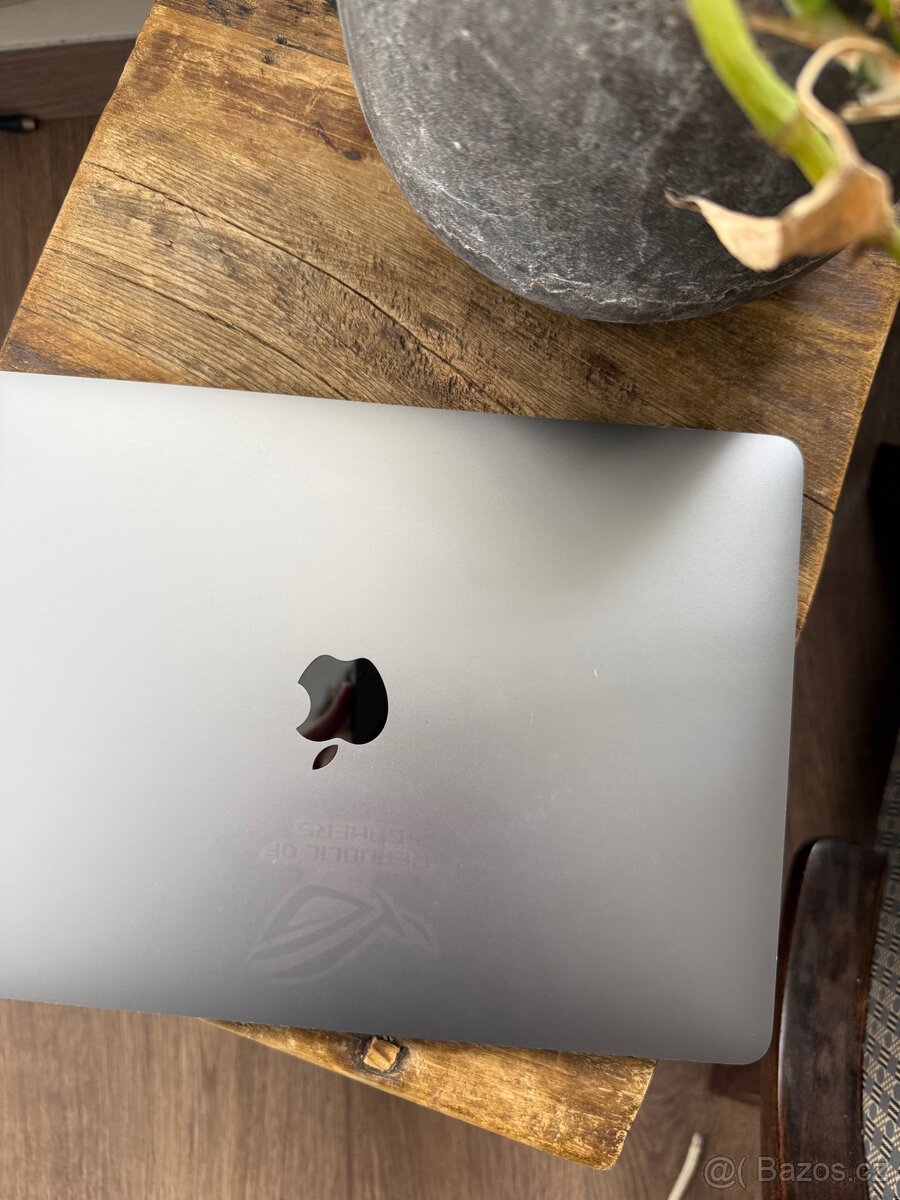 Apple MacBook Pro 13” (2019) | Intel Core i5 | - 2