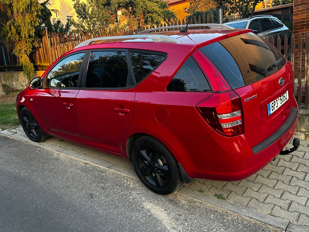 kia ceed 1.6crdi - 2