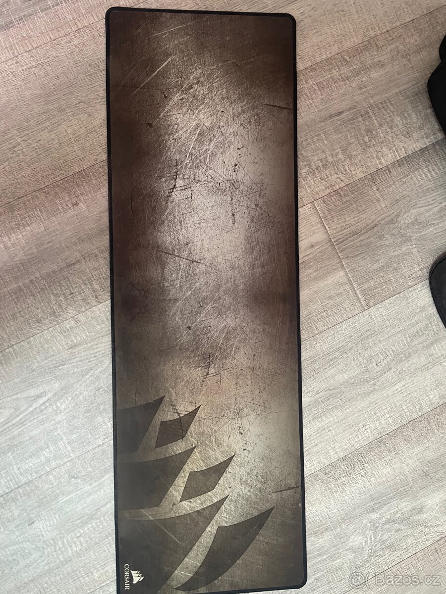 Prodám podložku značky corsair - 2