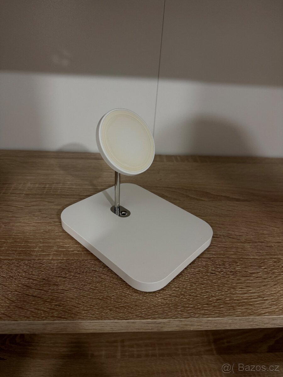 Apple bezdrátová nabíječka pro Iphone - 2