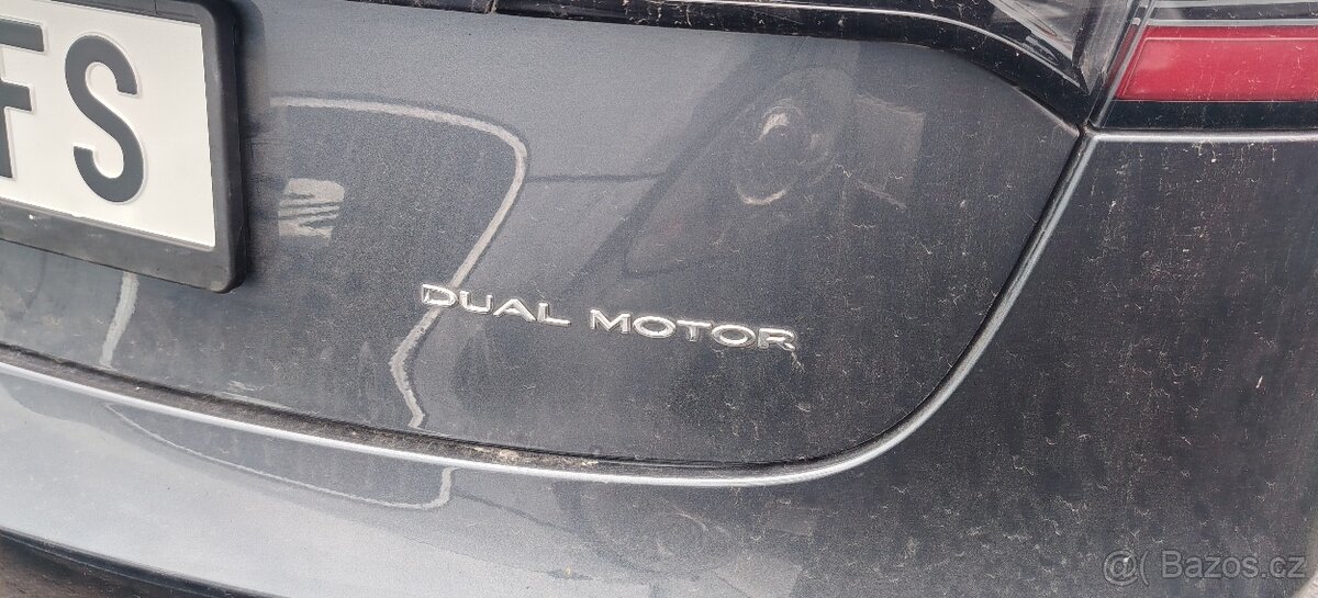 Tesla Model 3 Long Range Dual Motor 340 - 2