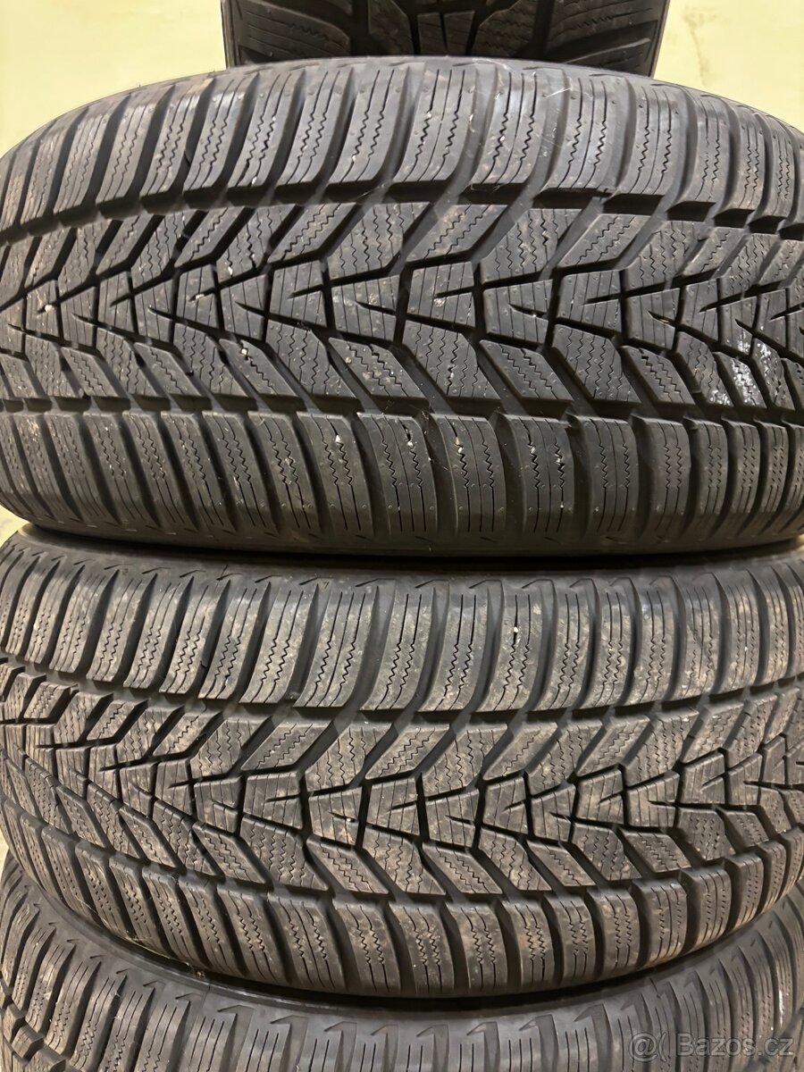 Zimní pneu Hankook 225/50 R18 - 2