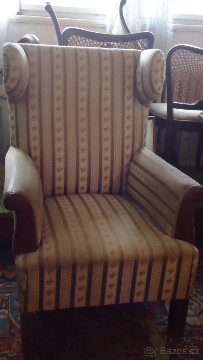 Křeslo - 2