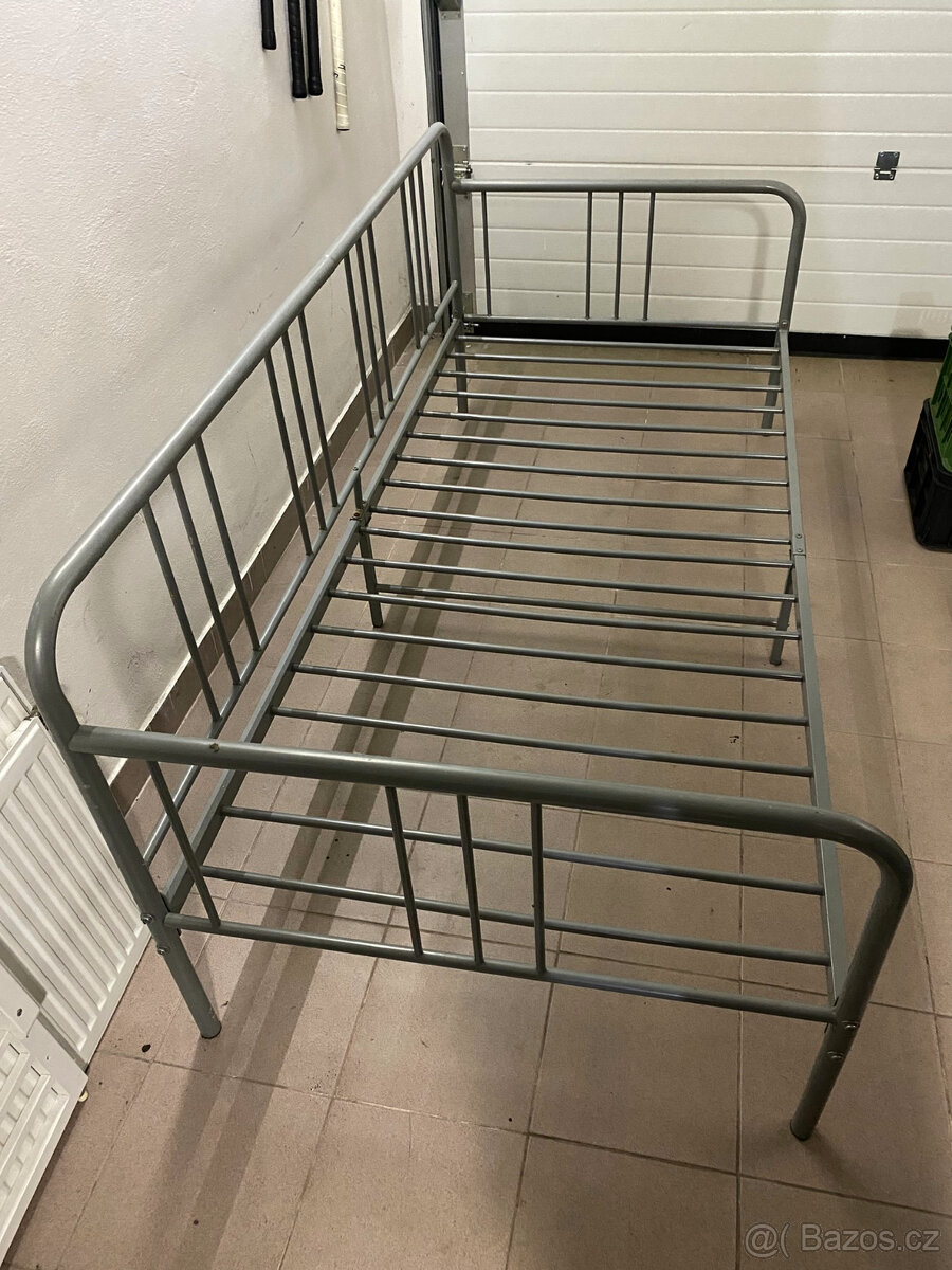 Kovova postel s celem 200x90 - 2
