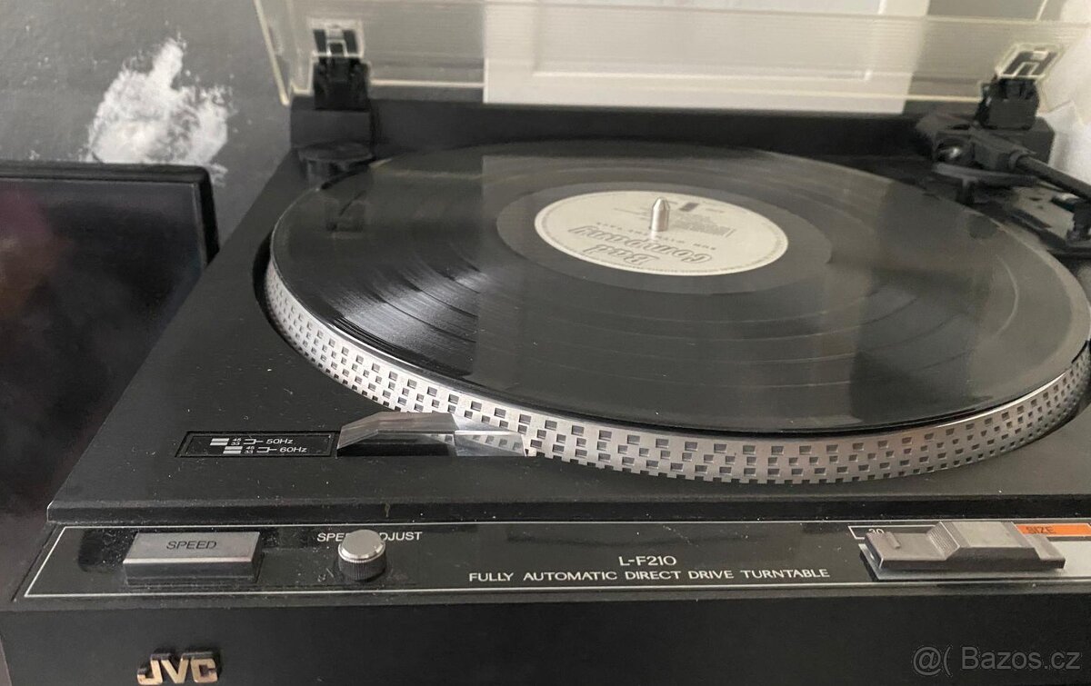 Gramofon JVC L-F 210 B /Japan 1985/ TOP STAV - 2