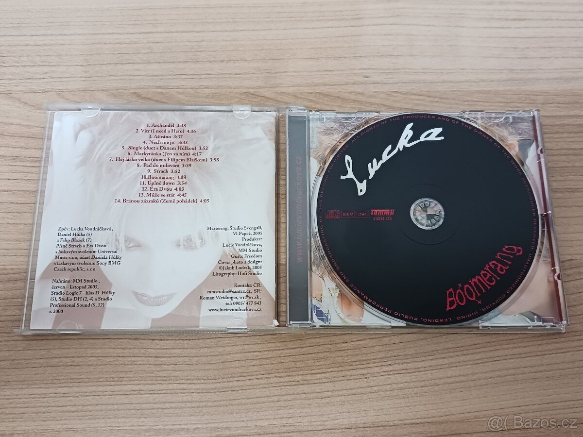 LUCIE VONDRÁČKOVÁ - Boomerang - 2