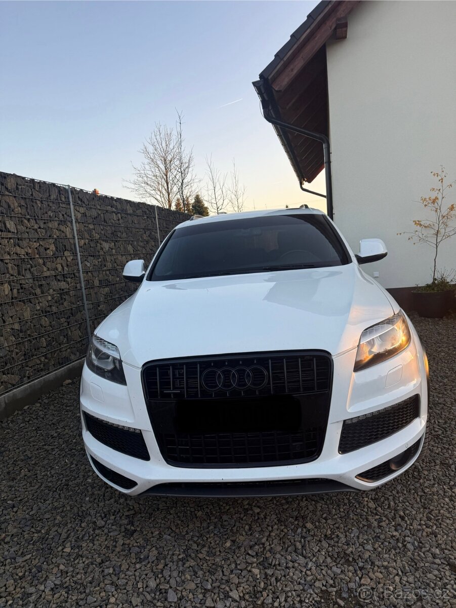 Audi q7 4.2 TDi v8 250kw s line - 2