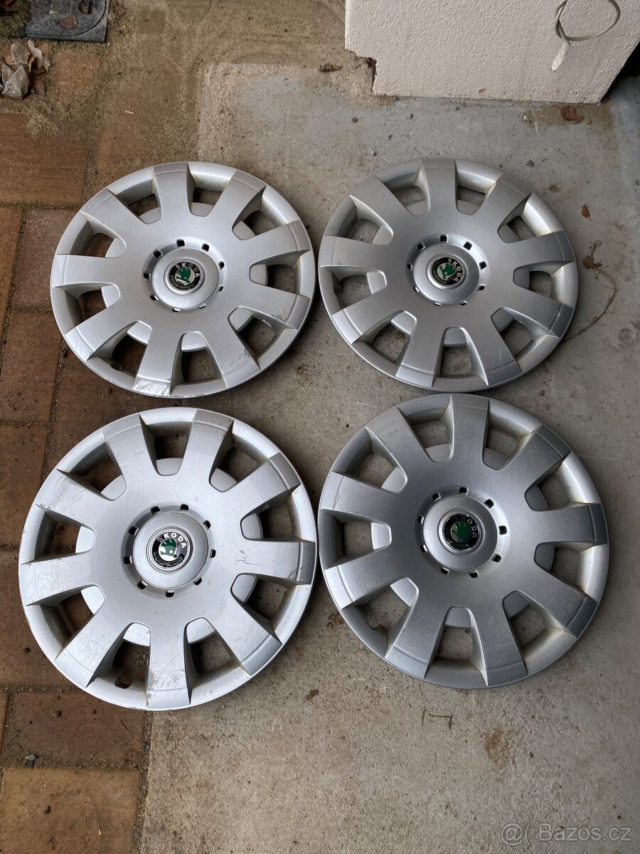 Poklice 16” Škoda - 2