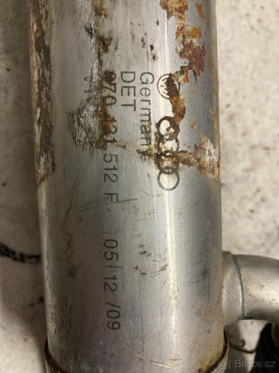 VW T5 2,5 TDI EGR ventil motoru - 2