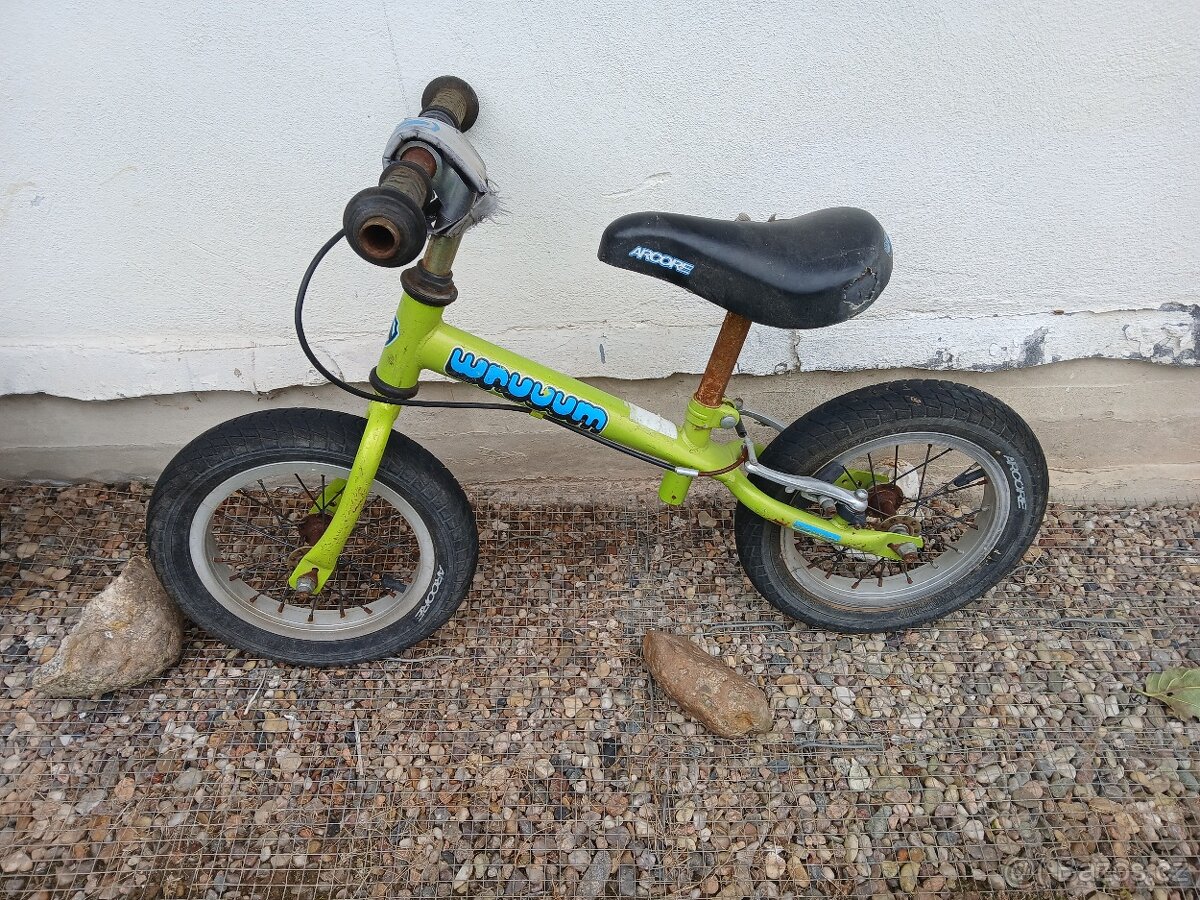 Dětské kolo a odrážedlo - 2