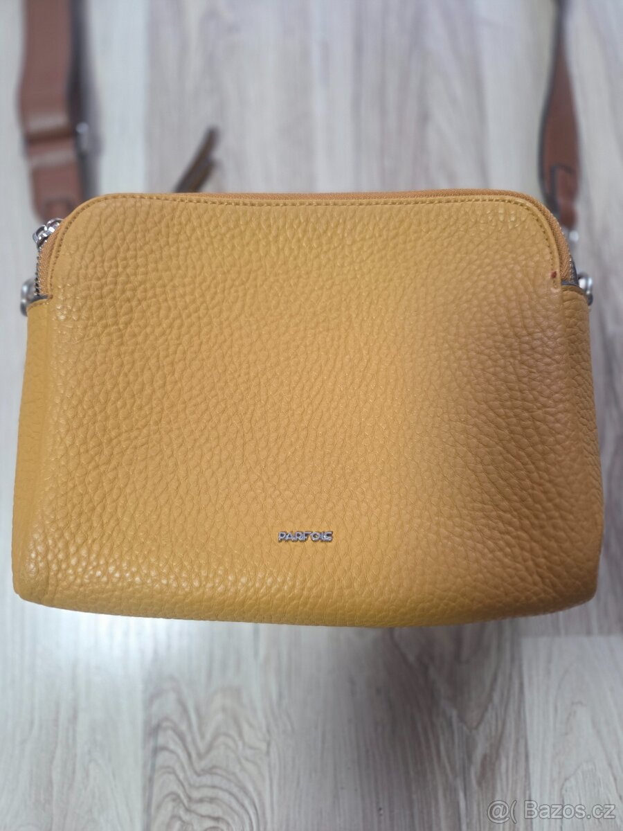 Crossbody hořčicová kabelka - 2