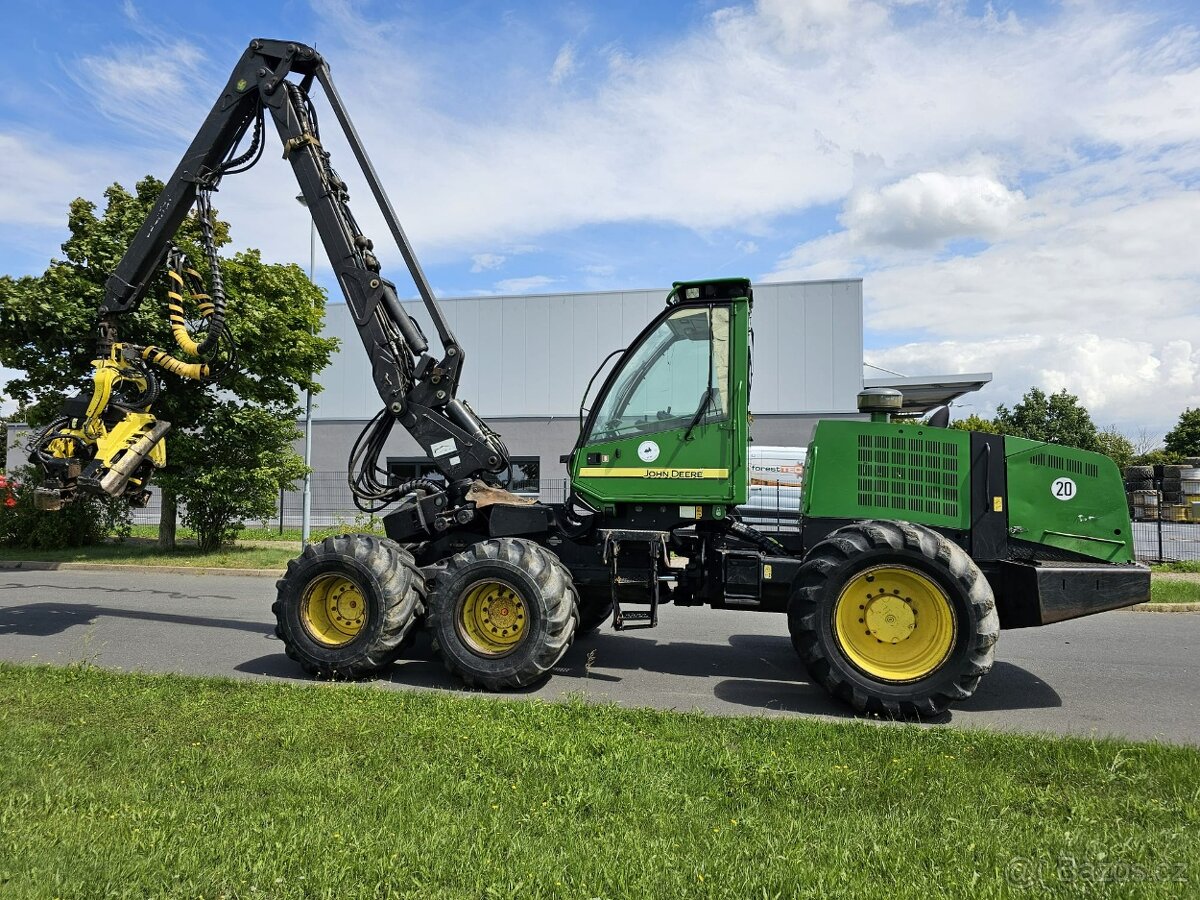 Harvestor JOHN DEERE 1270D - 2