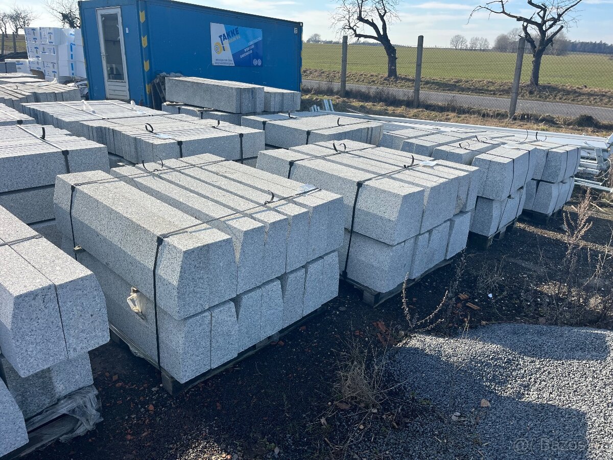 Žulové obrubníky - 2