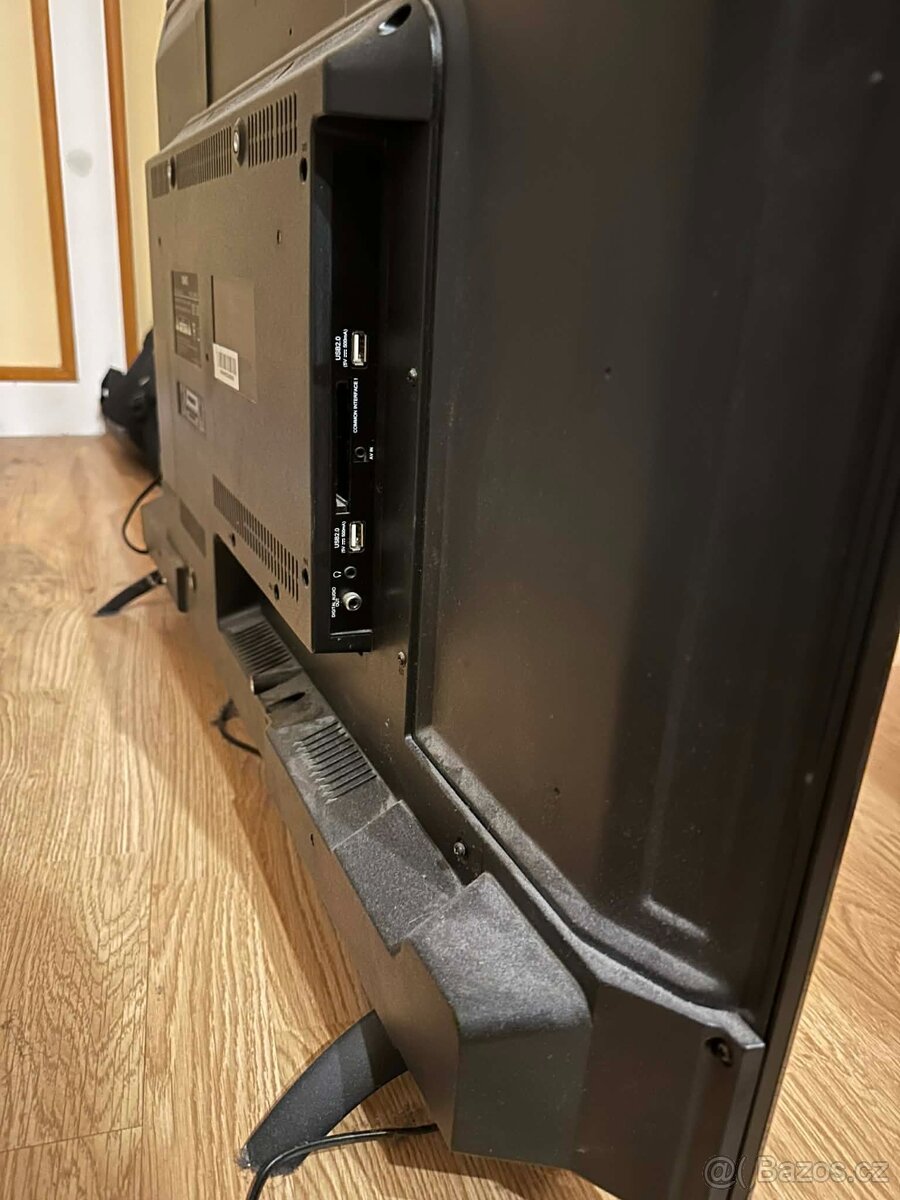 TV CHIQ U40E6000 - 2