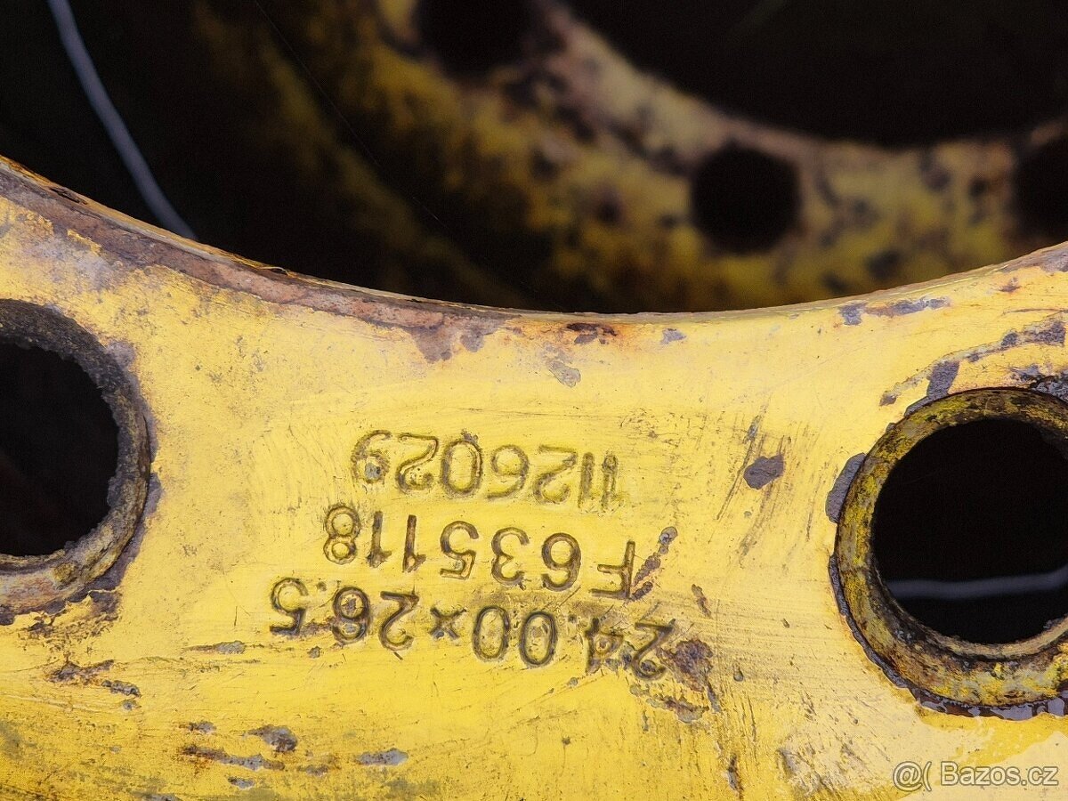 Pneu Nokian FOREST KING 710/45-26.5 - - 2