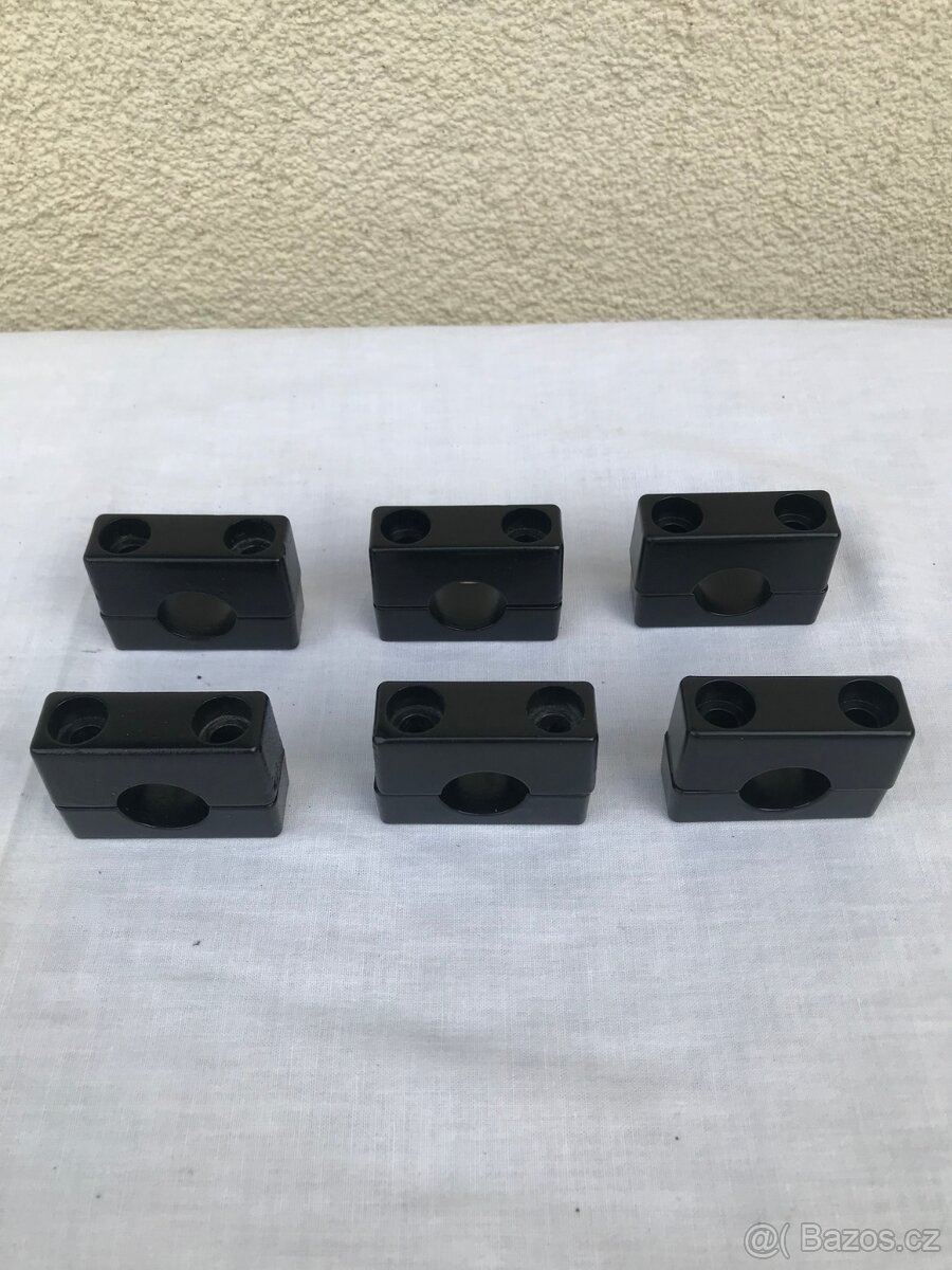 Prodám držák řídítek 2ks KORADO - 2