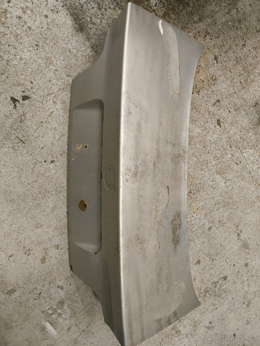 Víko kufru BMW E36 coupé - 2