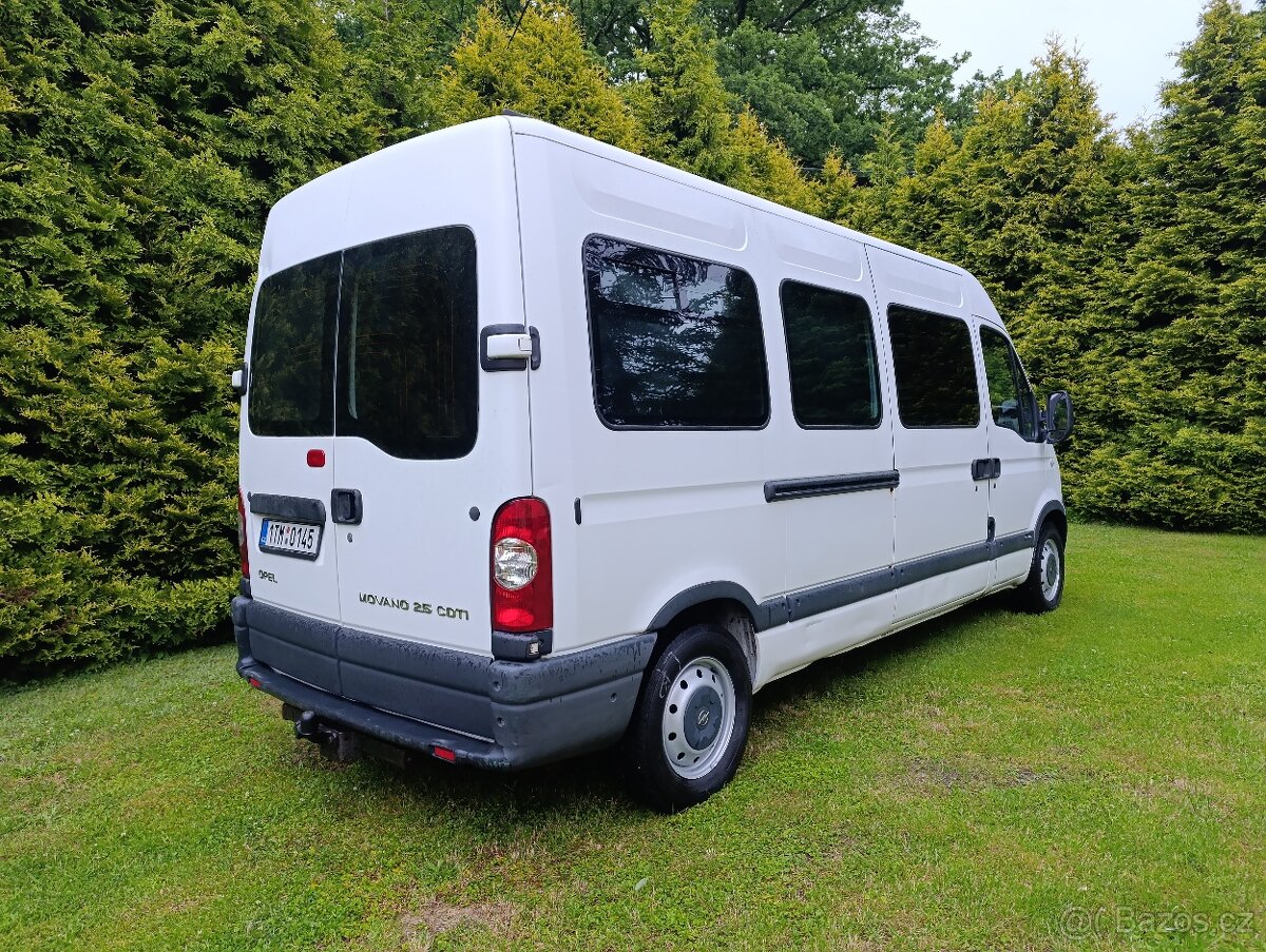 Opel Movano 2,5CDTi 6míst - 2