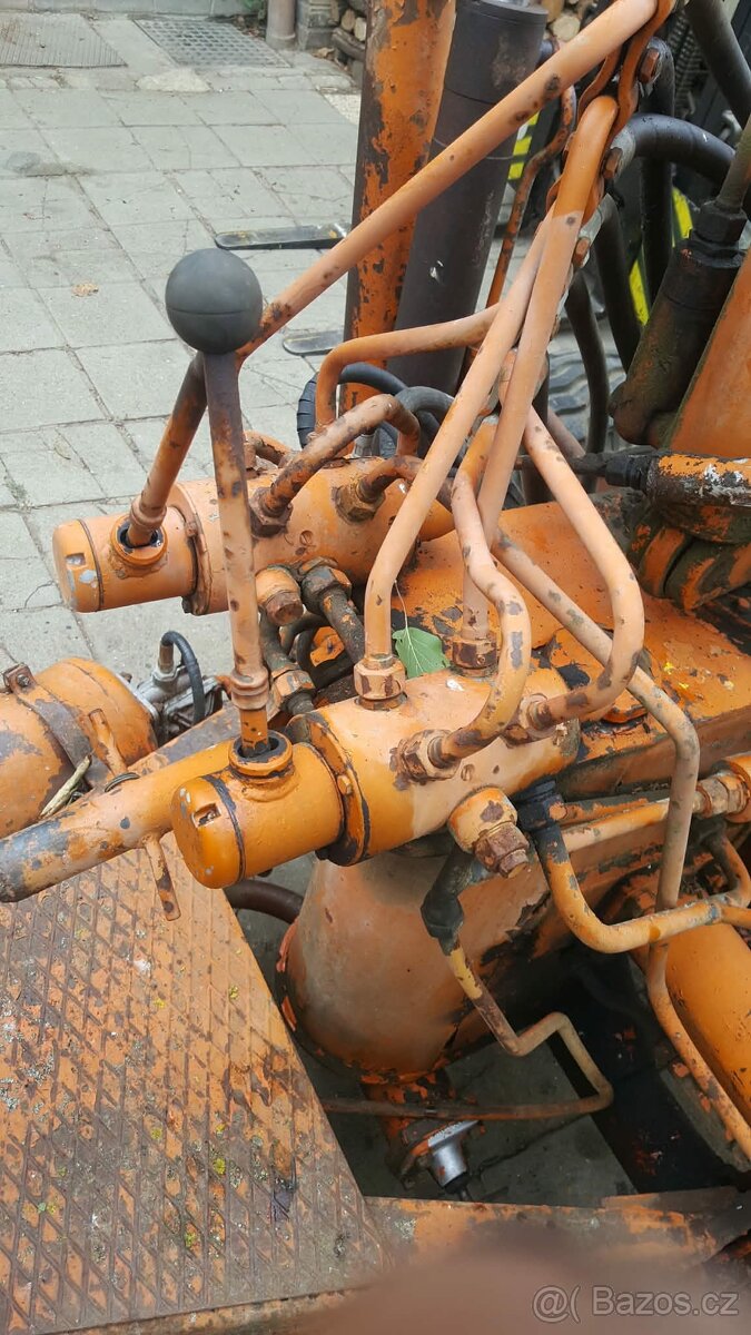 Hydraulický rozvaděč UNHZ 500 - 2