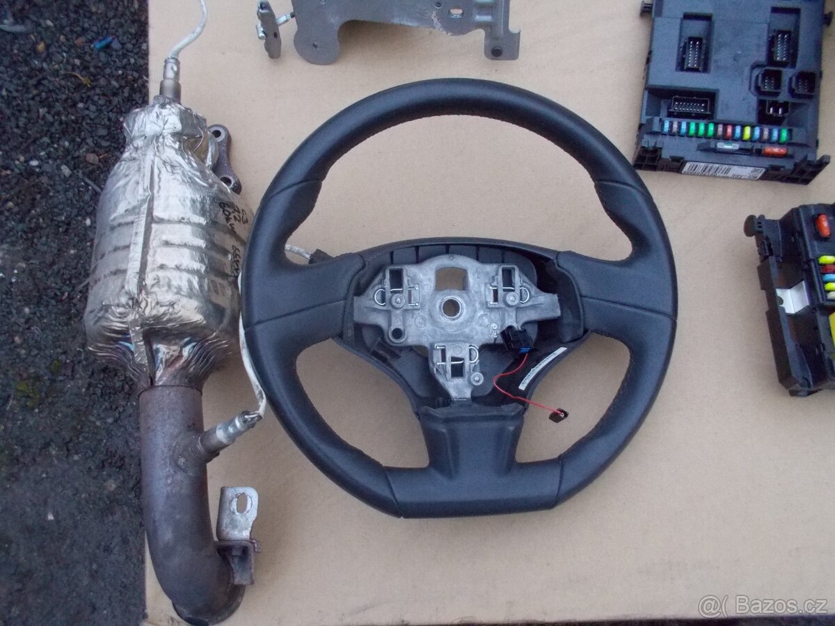 Různé N.D. Citroen C3 II 1.2VTI 60kw - 2