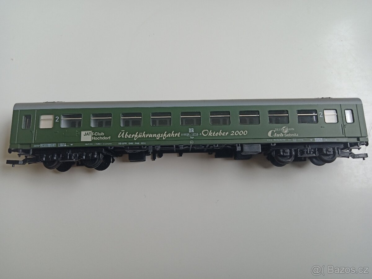 TT, čtyřosý modernizovaný osobní vůz 2. tř. býv. DR, JATT - 2