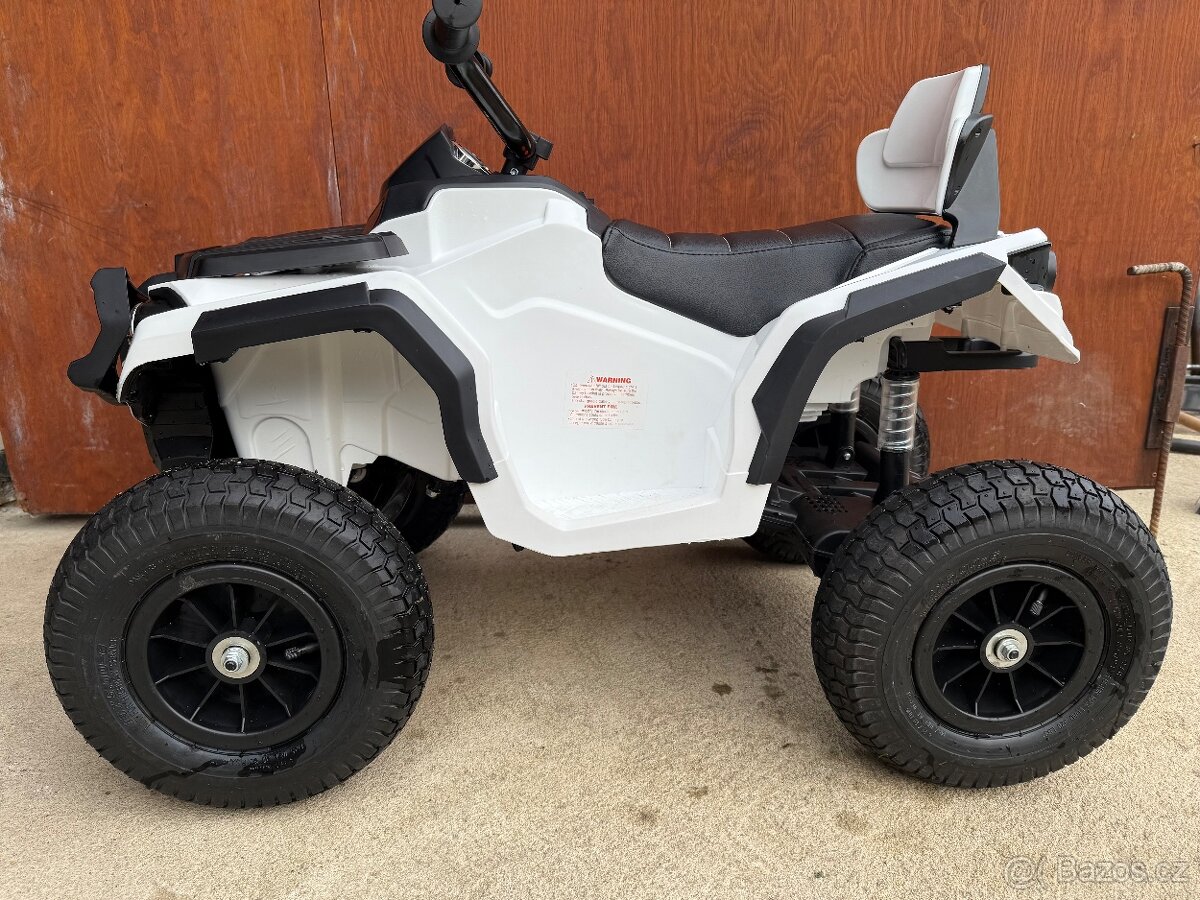 Dětská elektrická čtyřkolka