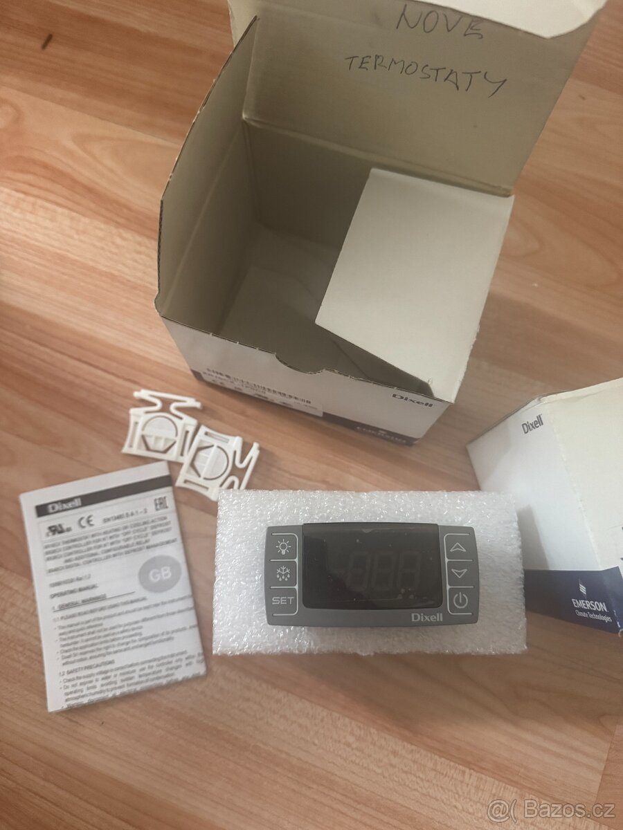 DIXEL XR10CX nový panelový termostat - 2