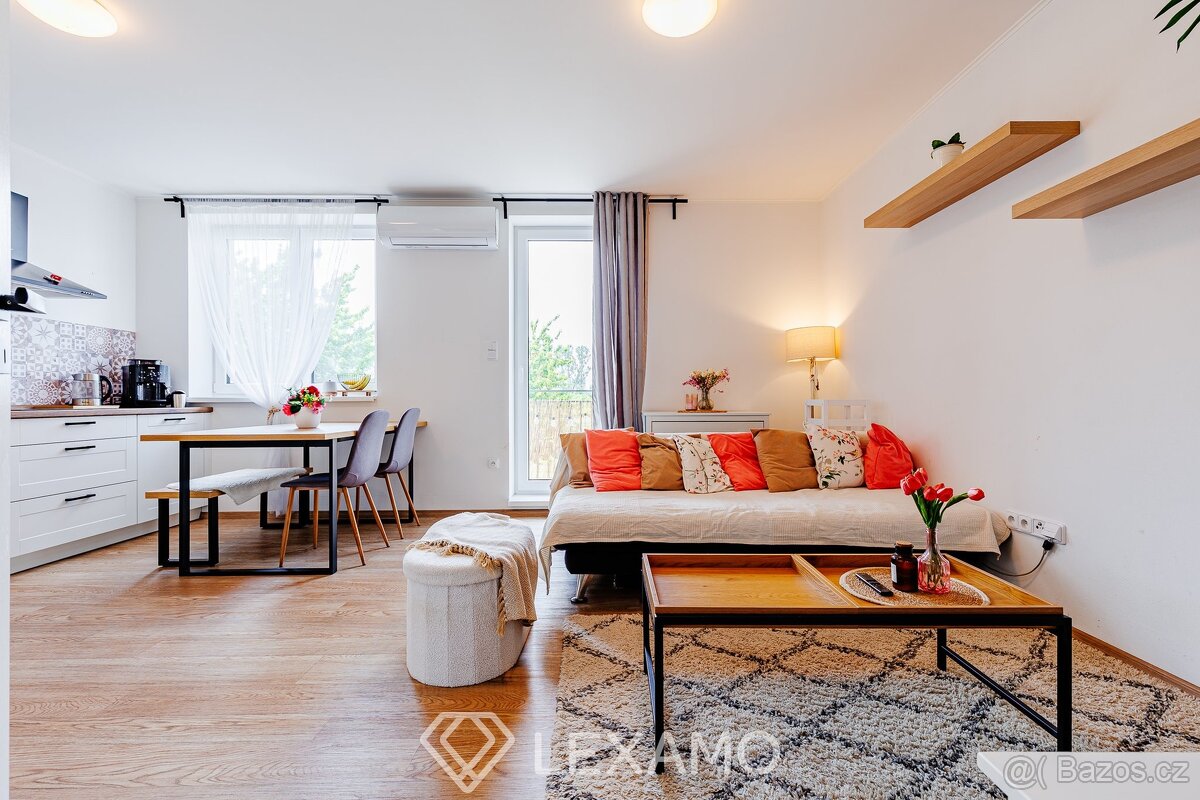 Prodej bytu 3+kk, 77 m² - Hrušovany nad Jevišovkou - 2