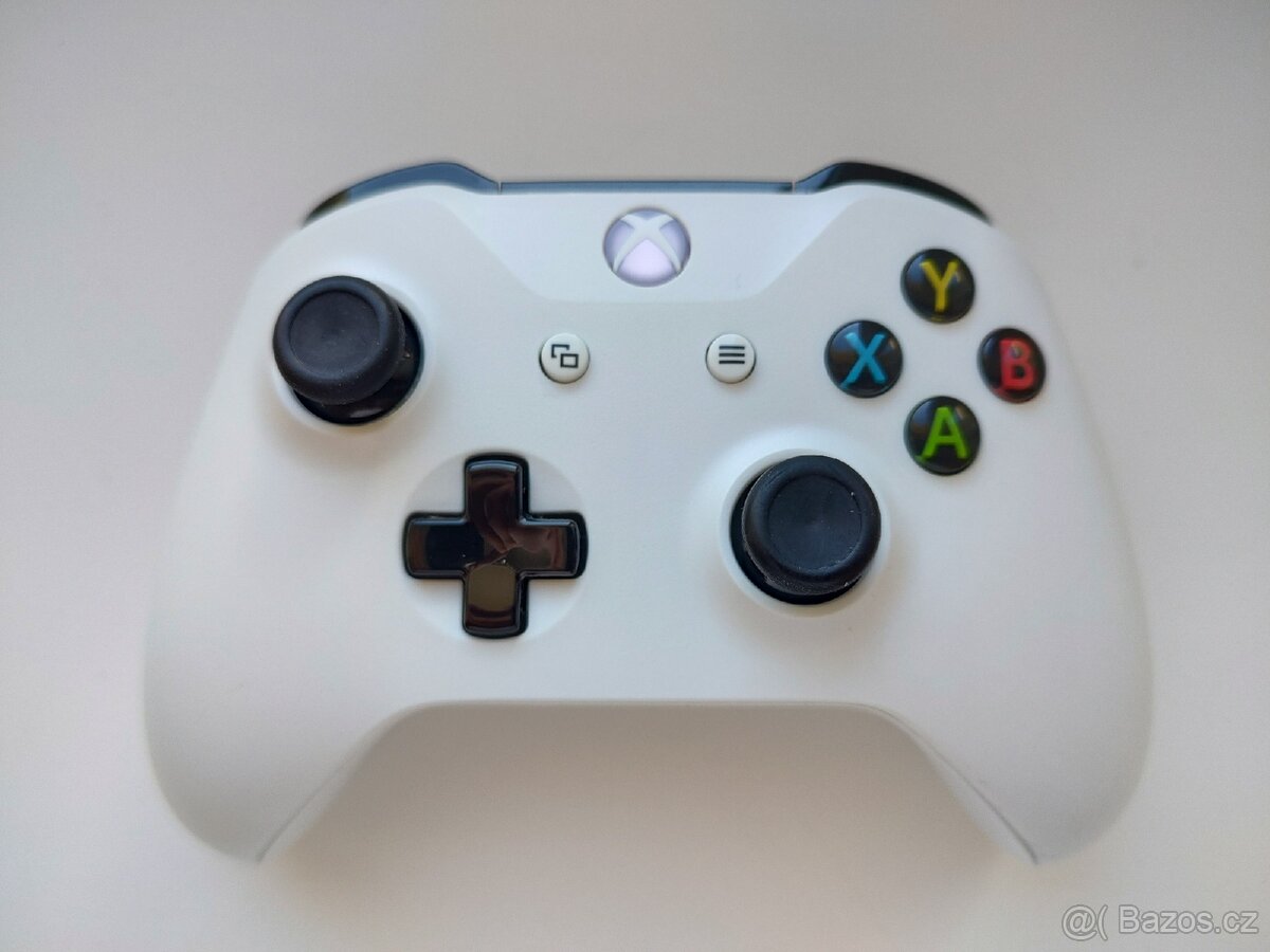 Ovladač Xbox one - 2
