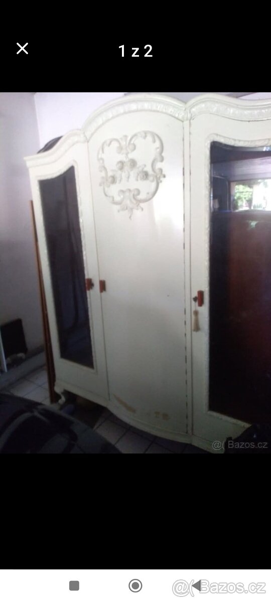 Starožitná ludvikovská skříň - 2