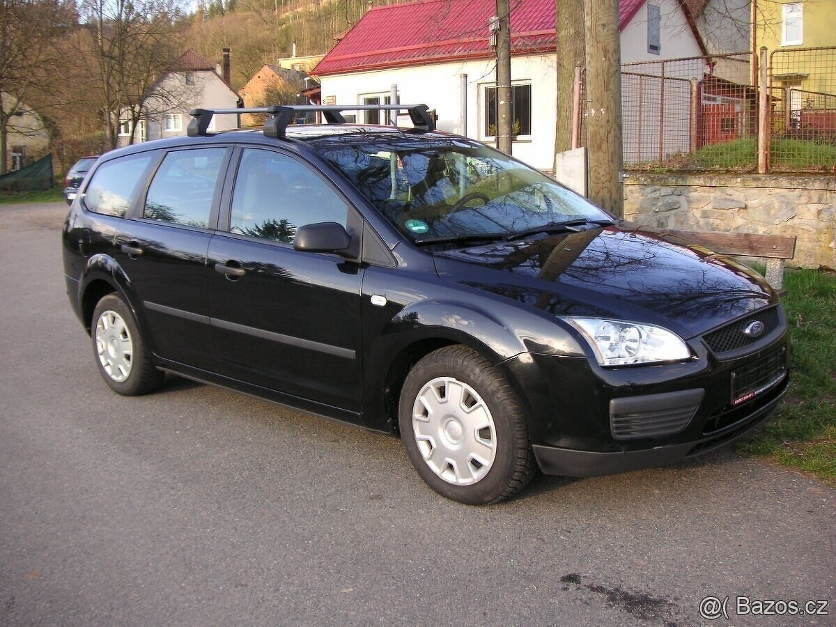 Ford Focus 1.8i - Serviska Combi - 2