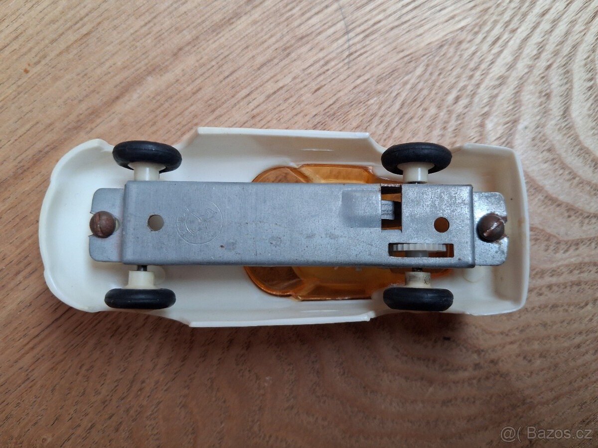 Autíčko Ferreri-Igra. - 2