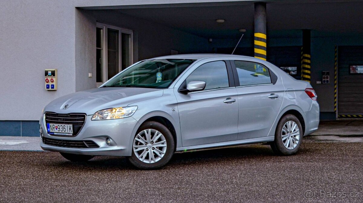 Peugeot 301 1.2 PureTech Allure - 2