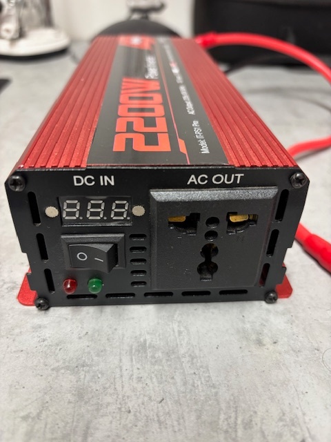 Měnič napětí z 24V na 220V - 2