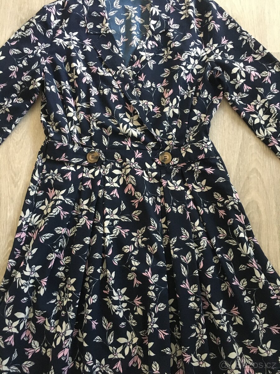 Dámské šaty Vero Moda vel. S - 2