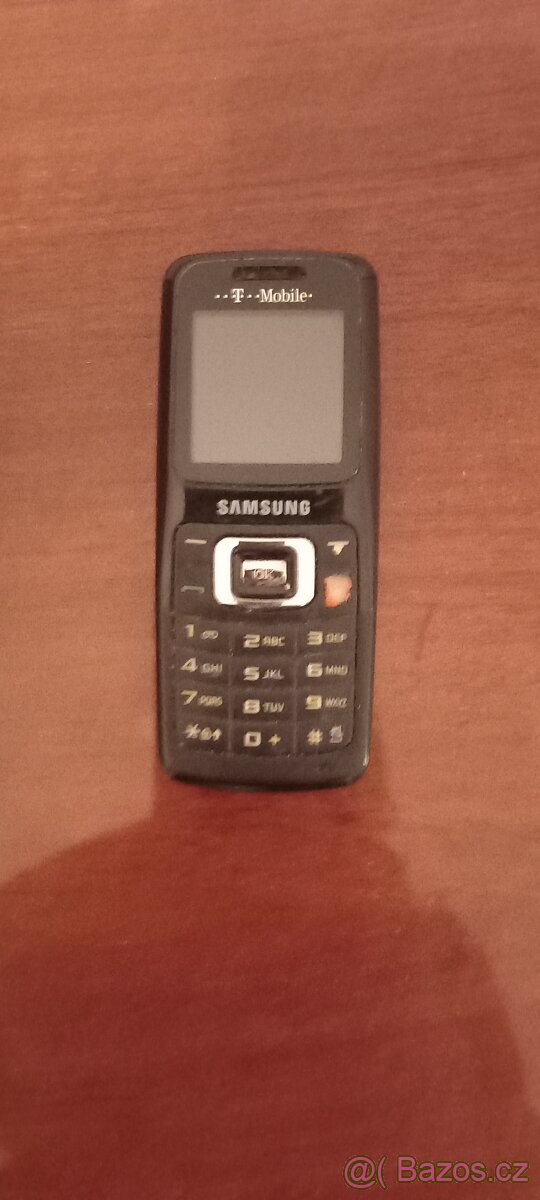 Mobilní telefon - 2