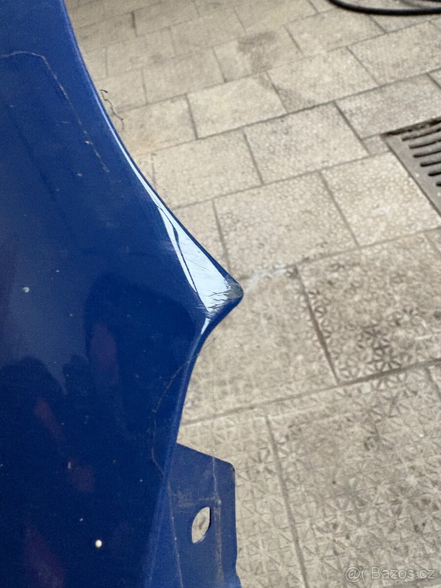 Pravý blatník vw caddy - 2