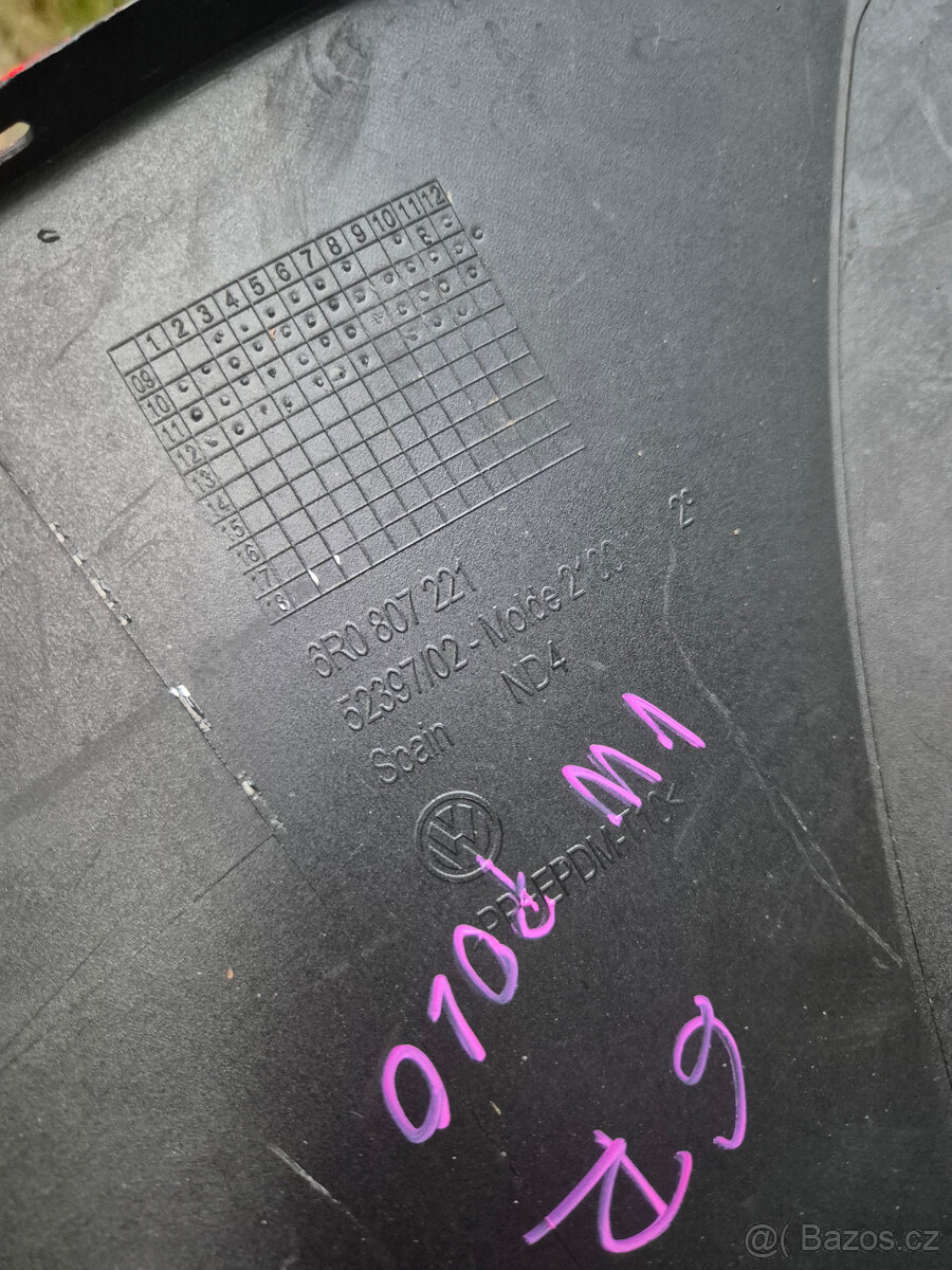 Predny naraznik VW Polo 6R - 2