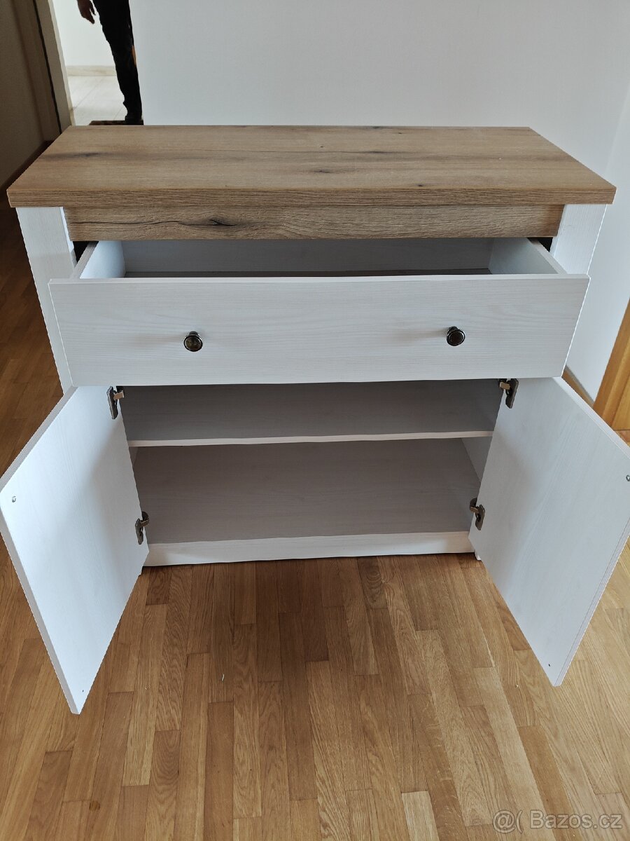 Komoda skříňka - 2